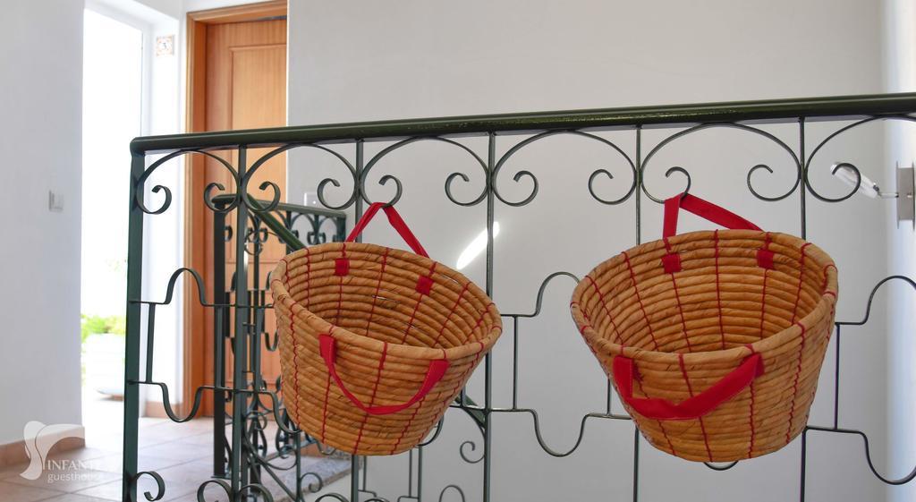 Infante Guesthouse Lagos Exterior photo